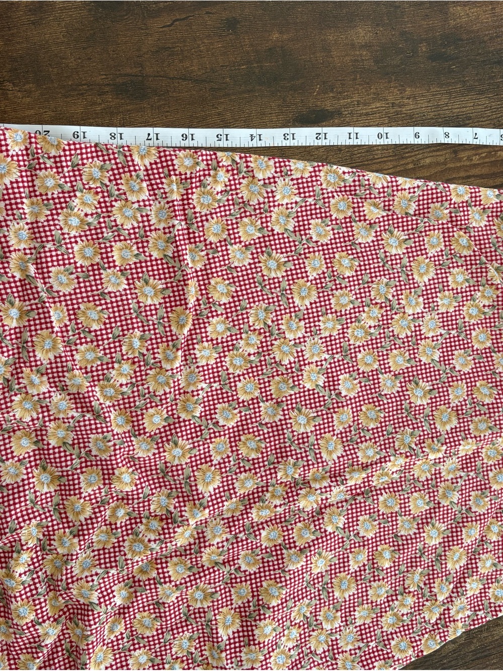 My Michelle Beige Bodice red Floral Mini Dress with Daisy Trim - Picture 7 of 7